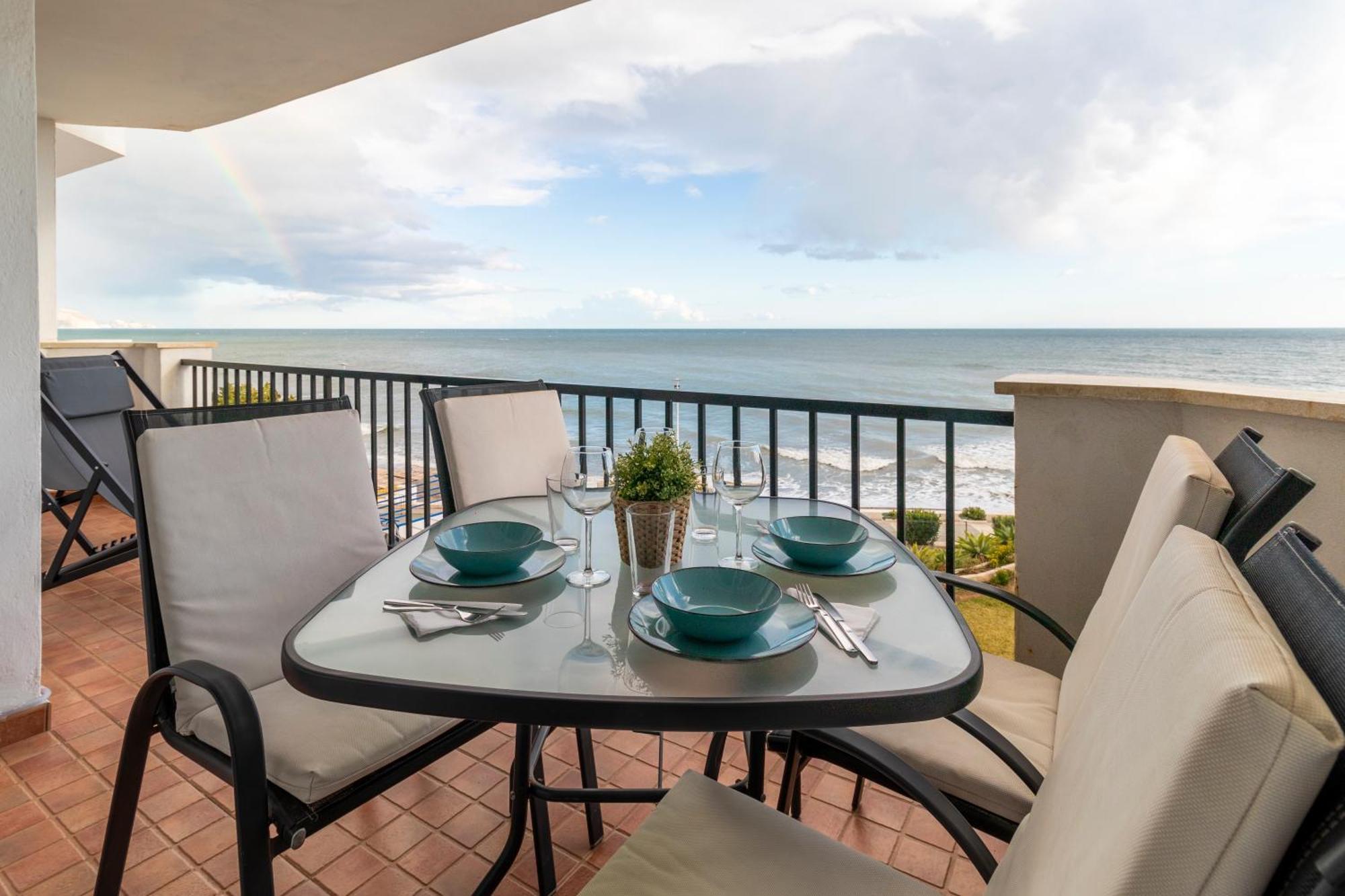 Rentitspain Apartamento Arce 13 Balcon Con Vista Al Mar Nerja Exteriör bild