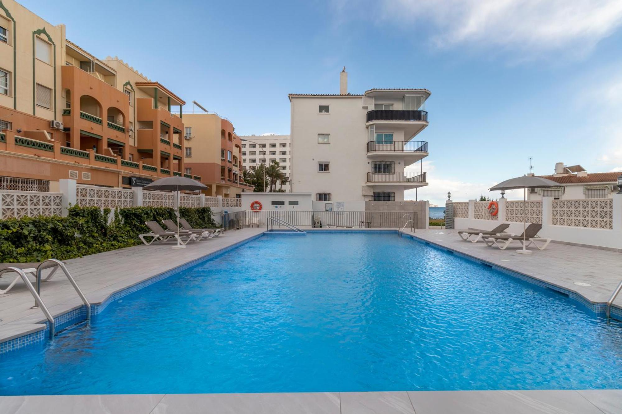 Rentitspain Apartamento Arce 13 Balcon Con Vista Al Mar Nerja Exteriör bild